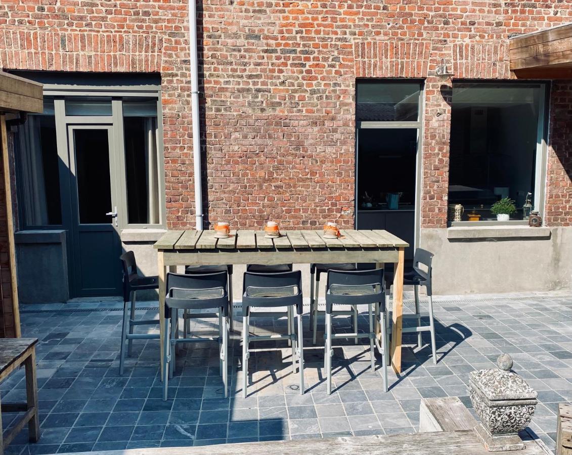 De Nachtwaker Villa Ieper Bagian luar foto